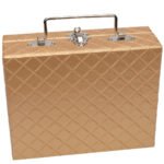 Maleta Mini Porta Joias Dourado com Marrom Fechada Kratos Embalagens